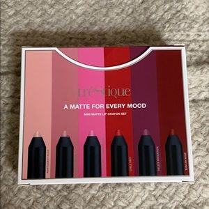 Trestique Mini Matte Lip Crayon Set